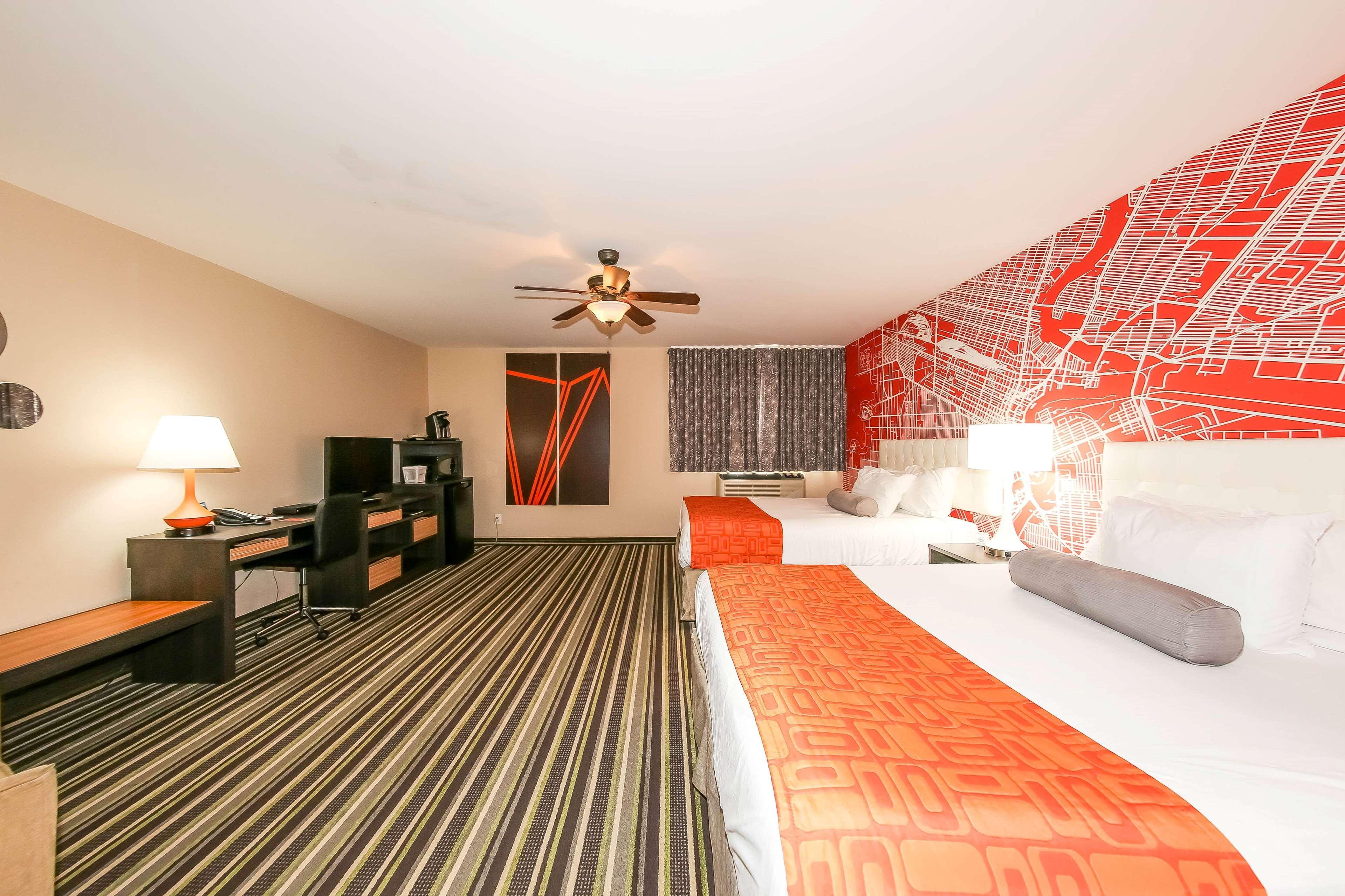 Howard Johnson By Wyndham Winnipeg West Esterno foto